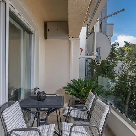 Apartman Sax