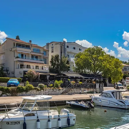 Sax * Crikvenica